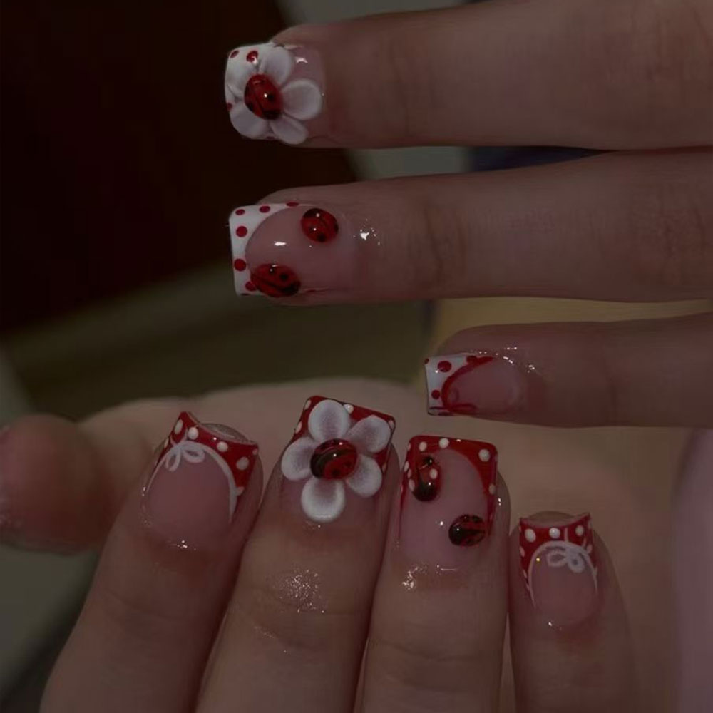 24 Pieces Per Set. Rectangular - Nail Art Quotes 评论和价格