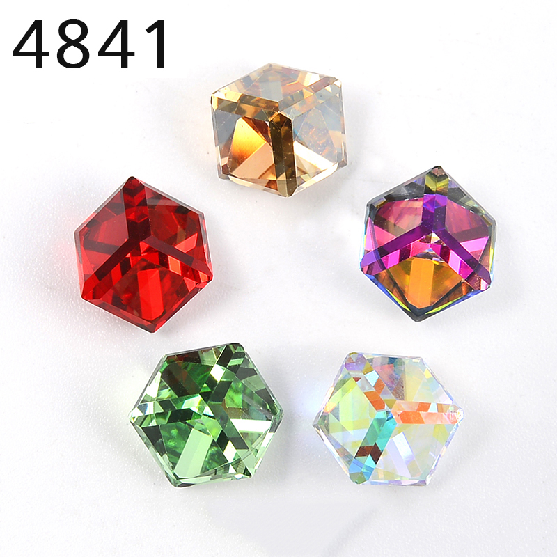 (1 piece) 4841 Cube Fancy Ston - Rhinestone Nail Gem 评论和价格